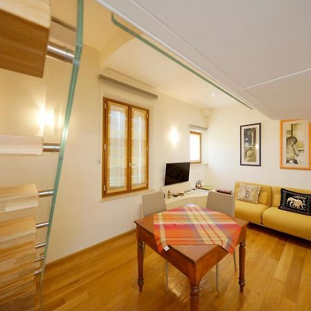 Siena Uptown - Sabrina'S Cozy Apartment Eksteriør bilde