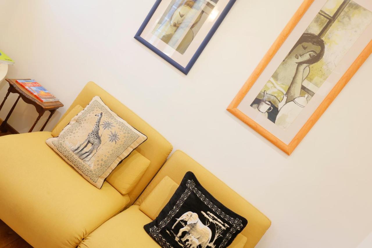 Siena Uptown - Sabrina'S Cozy Apartment Eksteriør bilde