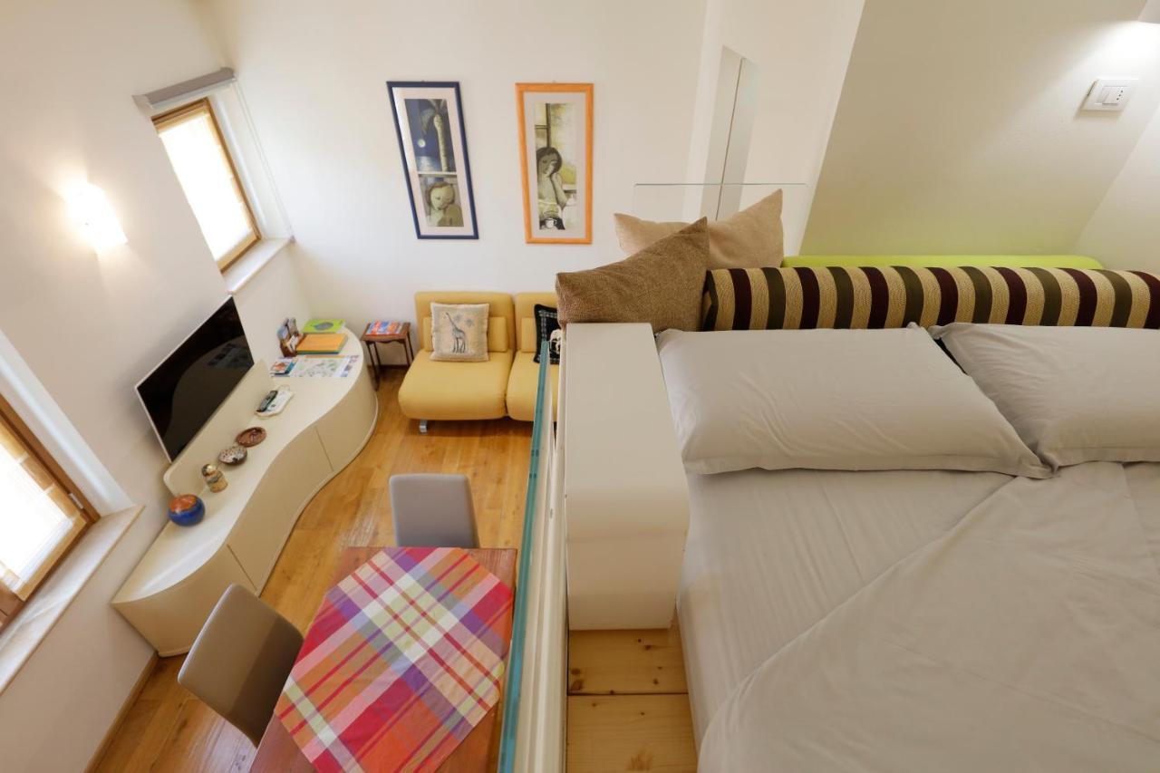 Siena Uptown - Sabrina'S Cozy Apartment Eksteriør bilde